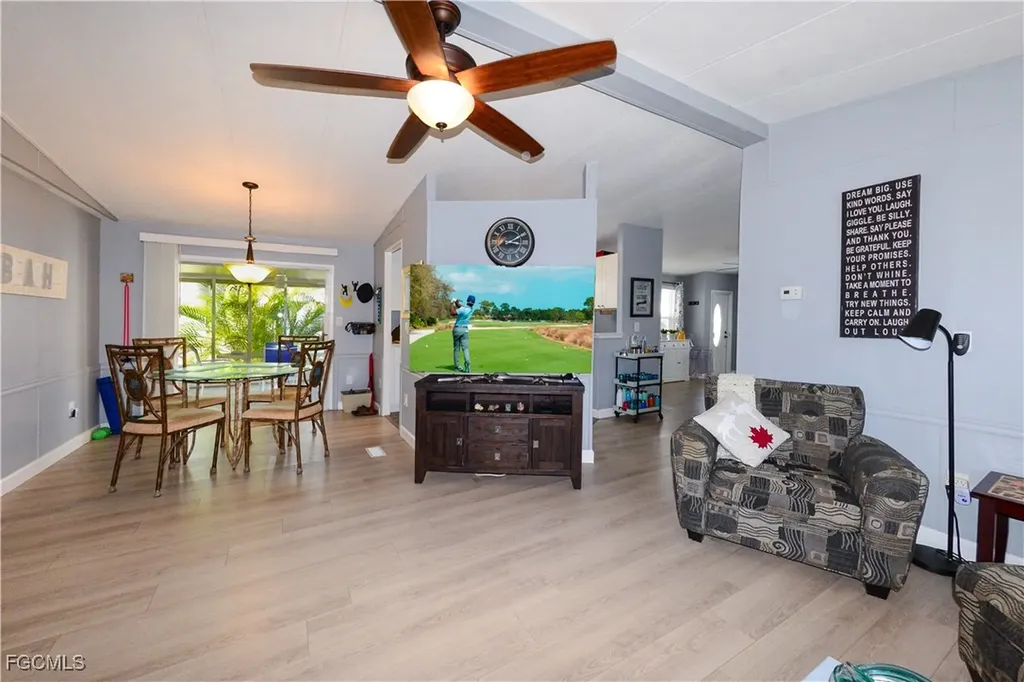 535 Sunshine Avenue North Fort Myers FL 33903