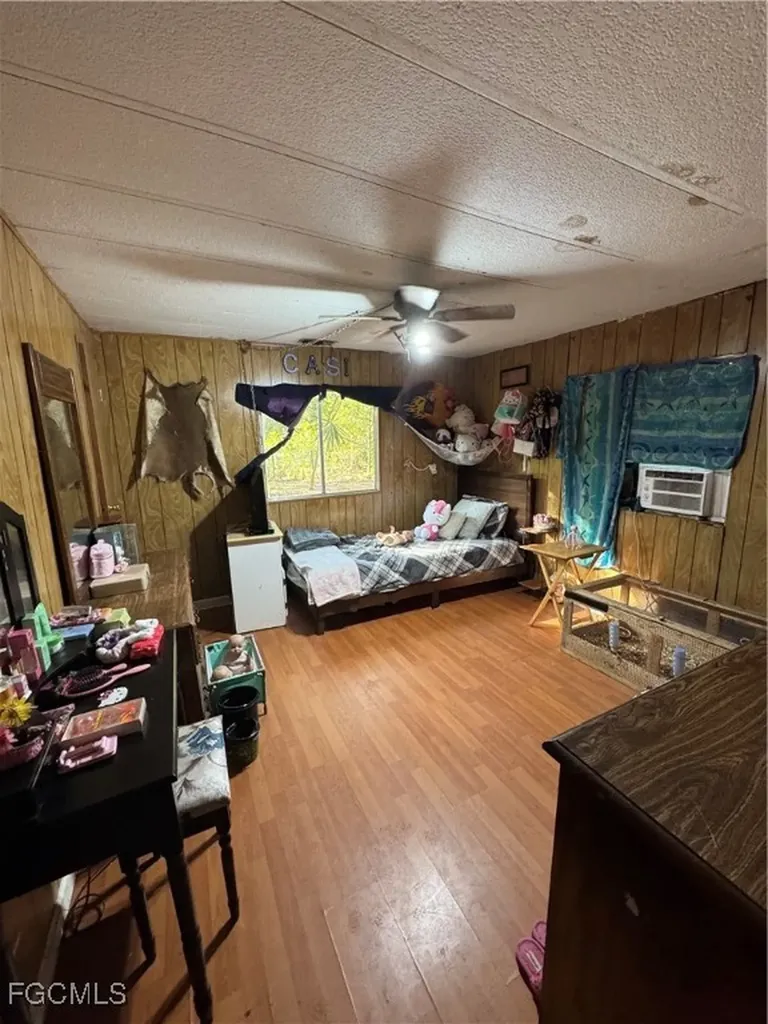 837 Pine Cone Avenue Clewiston FL 33440