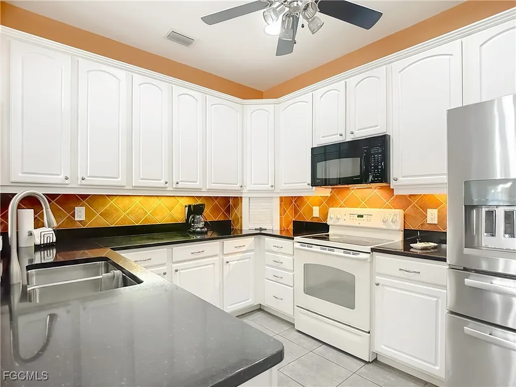20940 Calle Cristal Lane North Fort Myers FL 33917