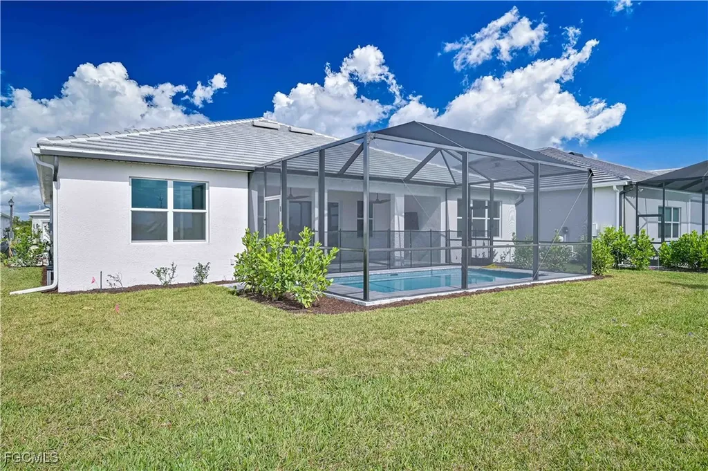 7394 Blue Salvia Drive North Fort Myers FL 33917