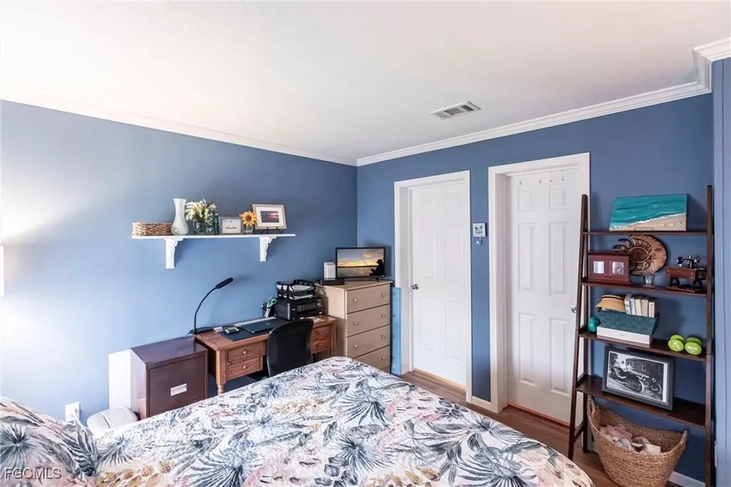 3152 Indian Village Lane North Fort Myers FL 33917