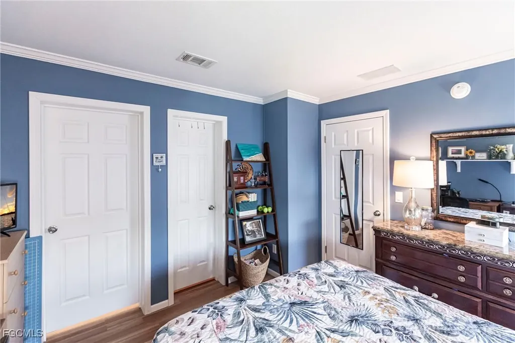 3152 Indian Village Lane North Fort Myers FL 33917