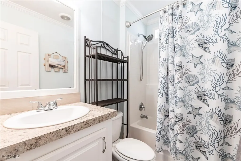 3152 Indian Village Lane North Fort Myers FL 33917