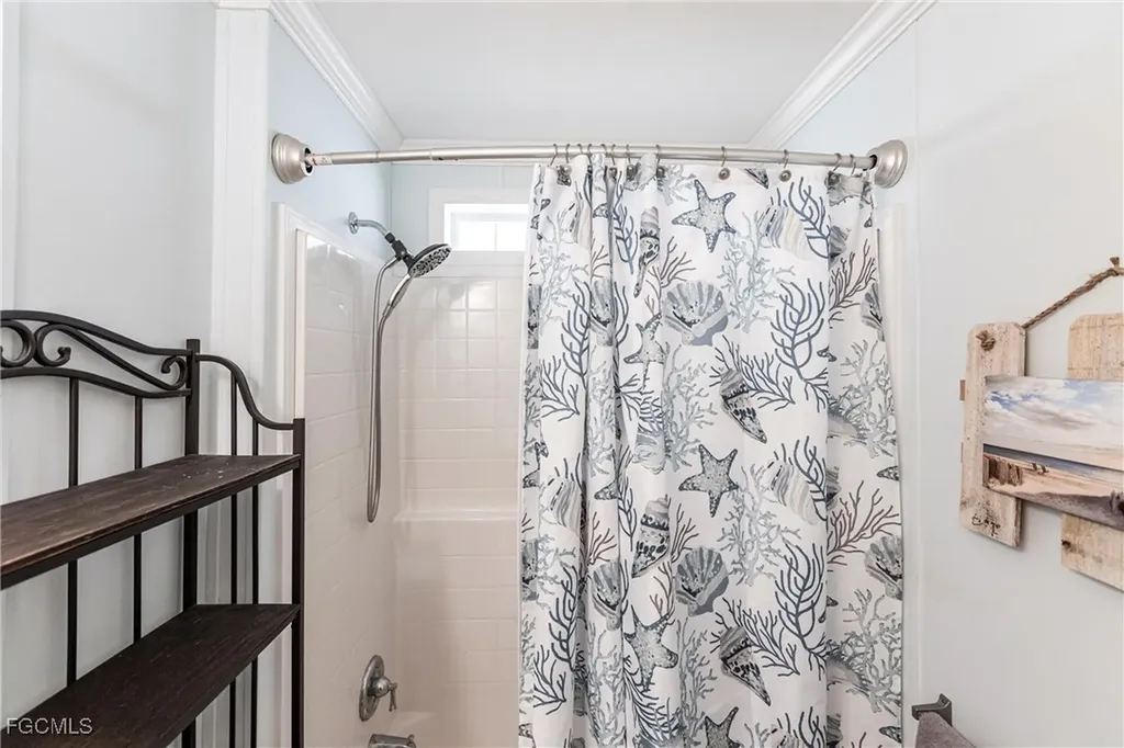 3152 Indian Village Lane North Fort Myers FL 33917