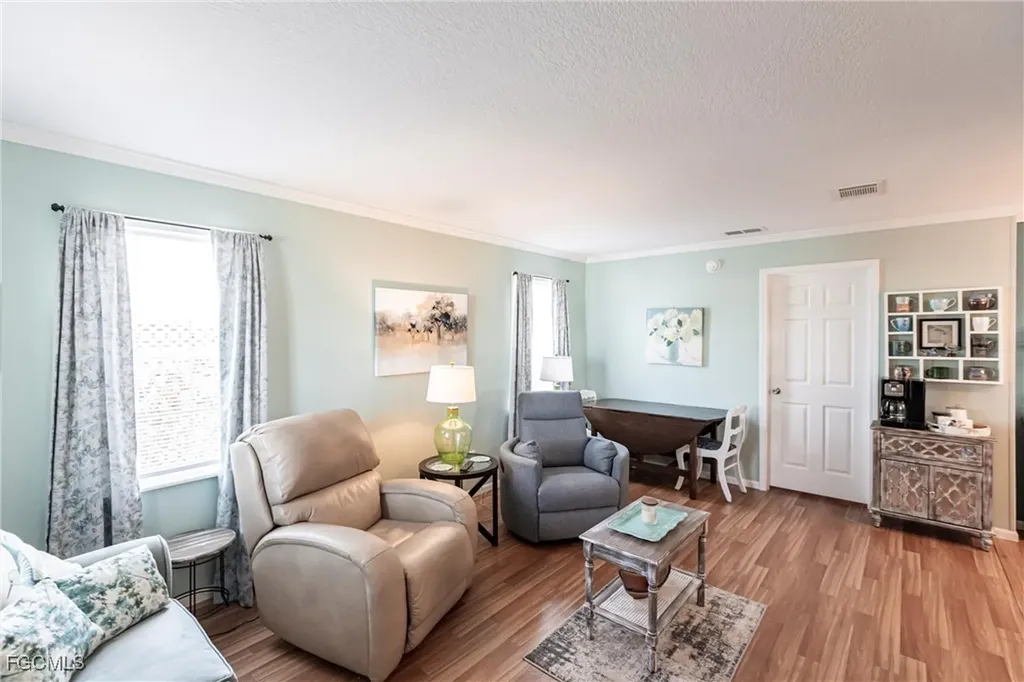 3152 Indian Village Lane North Fort Myers FL 33917