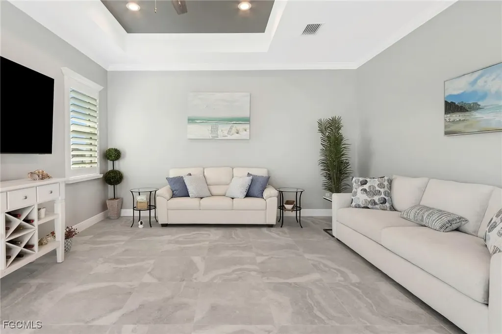 1225 NW 33rd Avenue Cape Coral FL 33993