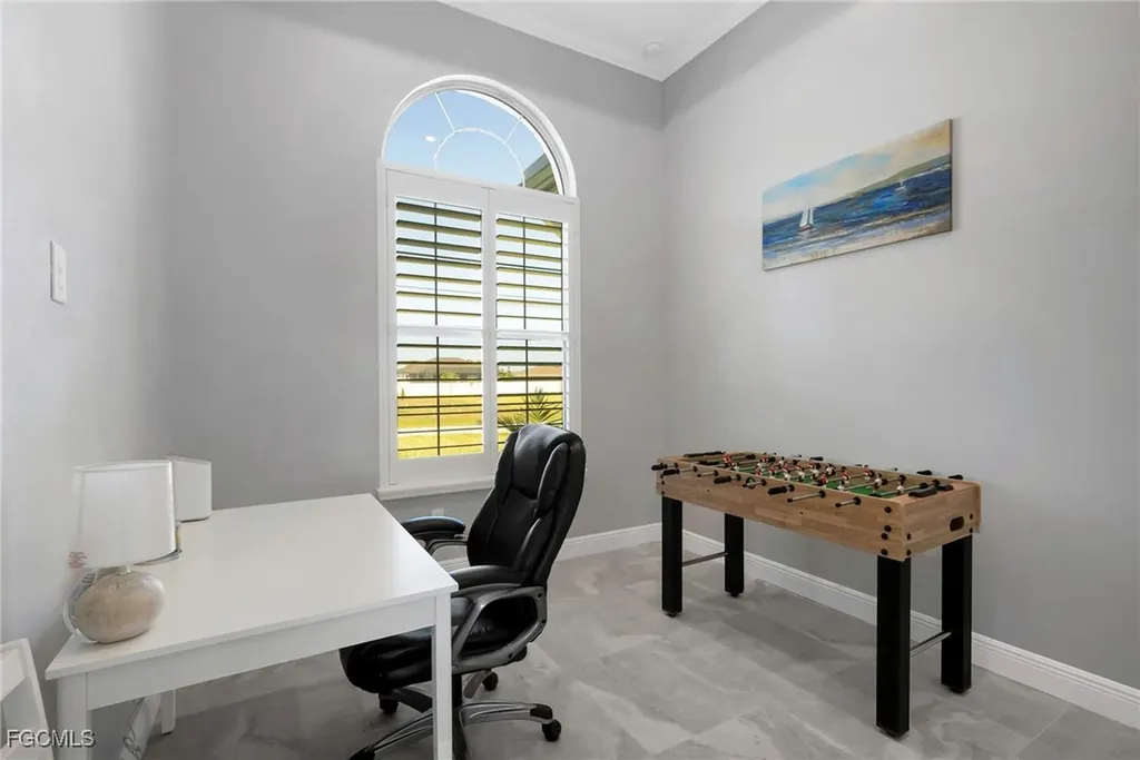 1225 NW 33rd Avenue Cape Coral FL 33993
