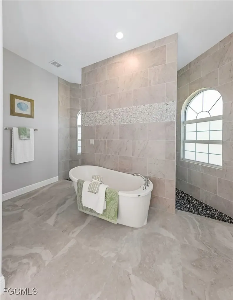 1225 NW 33rd Avenue Cape Coral FL 33993