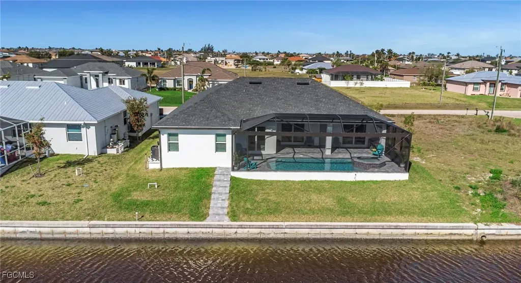 1225 NW 33rd Avenue Cape Coral FL 33993