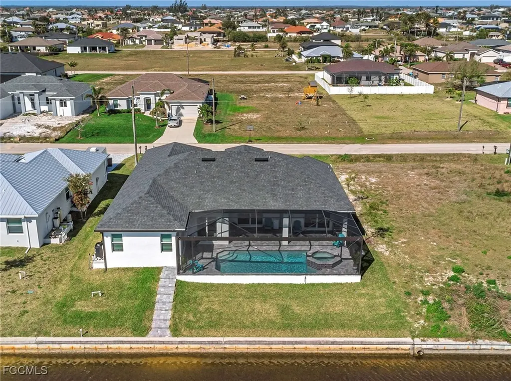 1225 NW 33rd Avenue Cape Coral FL 33993