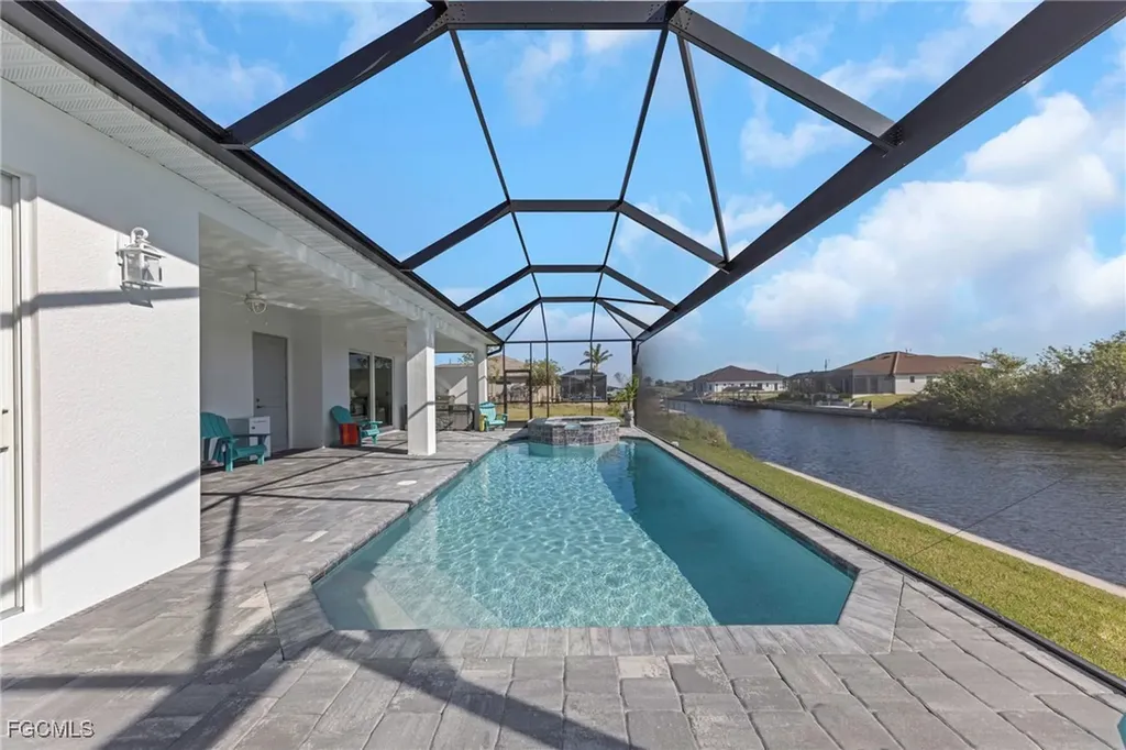 1225 NW 33rd Avenue Cape Coral FL 33993