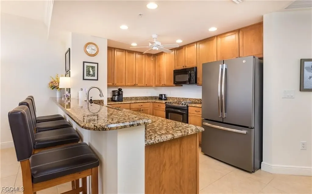5781 Cape Harbour Drive Cape Coral FL 33914