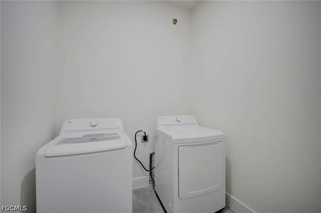 1134 Cumming Street E Lehigh Acres FL 33974