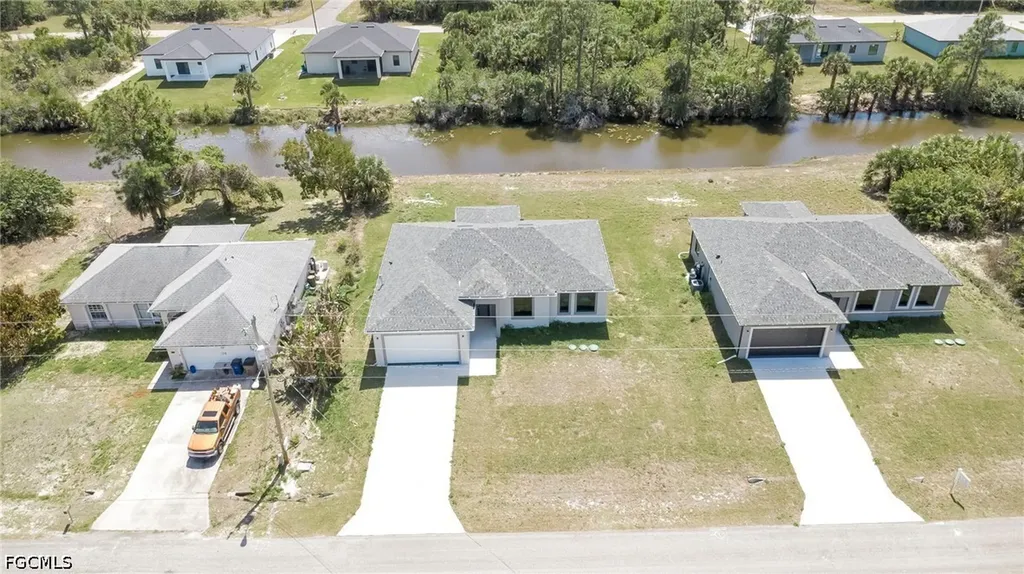 1134 Cumming Street E Lehigh Acres FL 33974