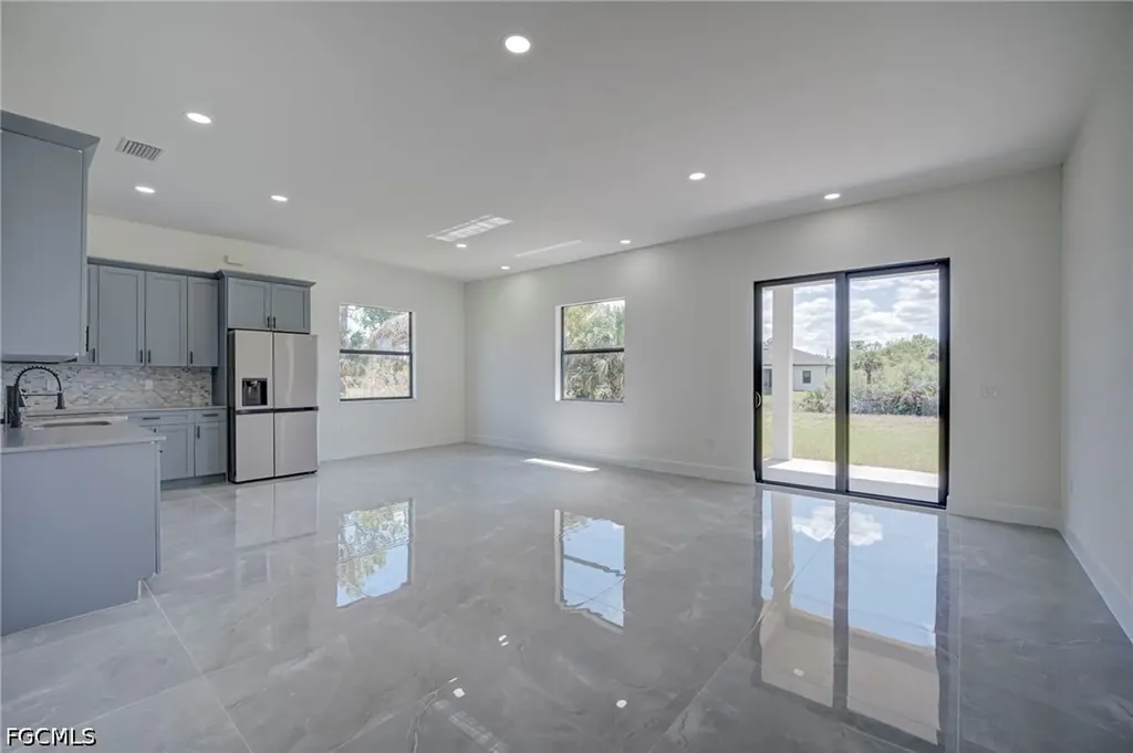1134 Cumming Street E Lehigh Acres FL 33974