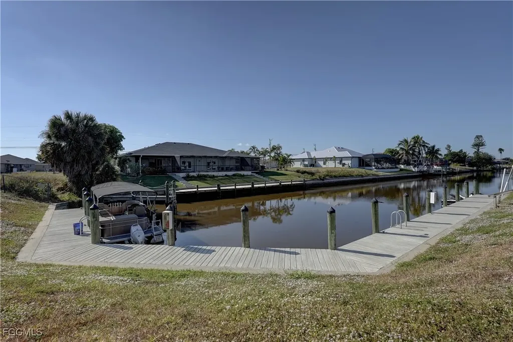 804 Mohawk Parkway Cape Coral FL 33914