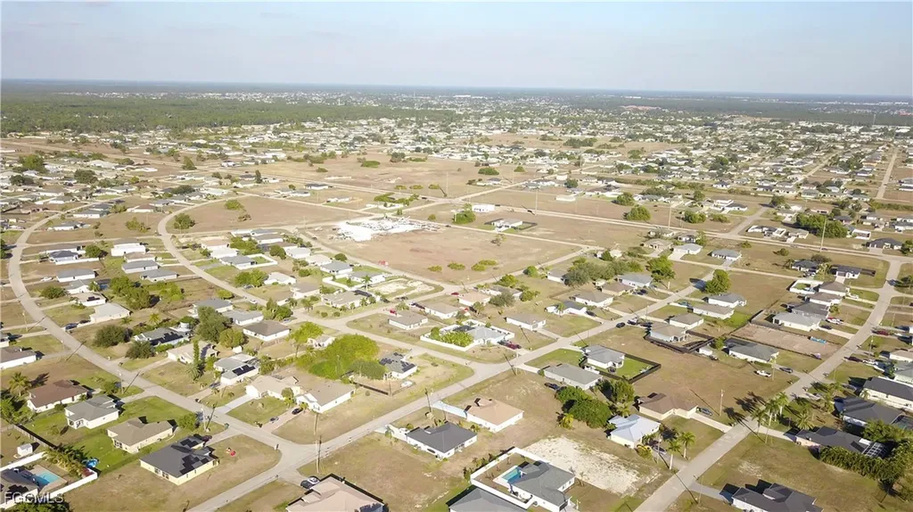 112 NW 26th Street Cape Coral FL 33993