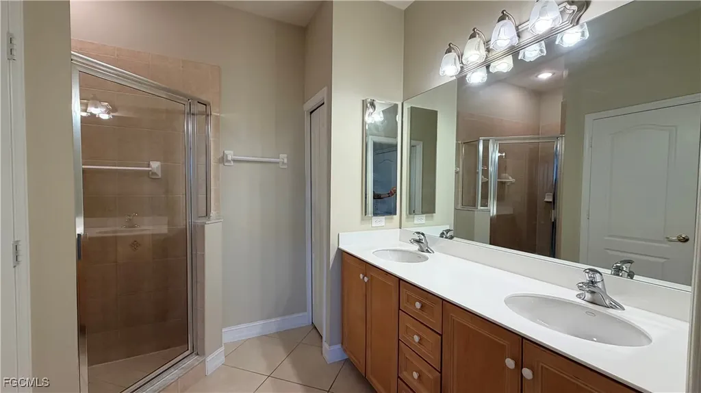 13071 Sandy Key Bend North Fort Myers FL 33903