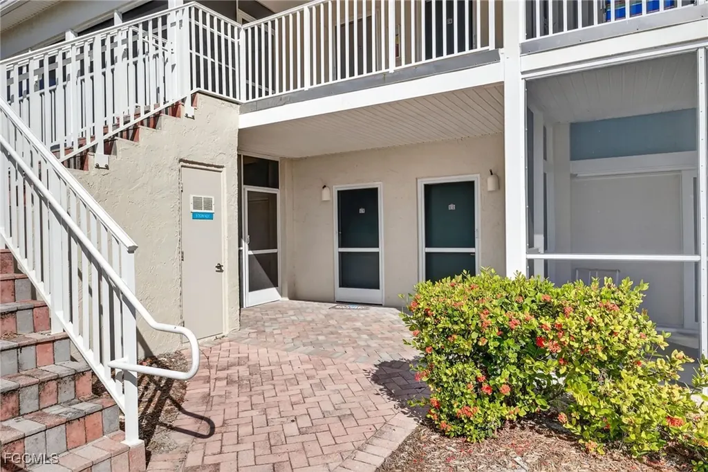 827 E Gulf Drive Sanibel FL 33957