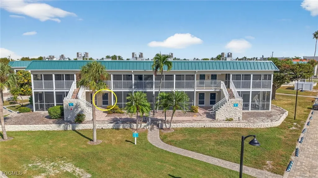 827 E Gulf Drive Sanibel FL 33957