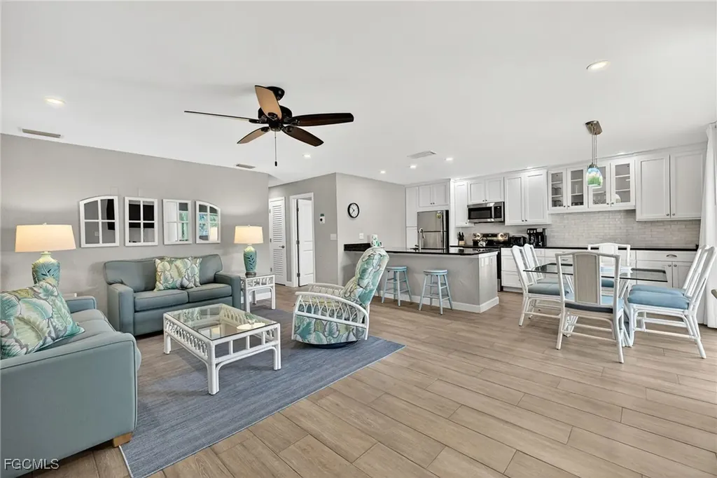 827 E Gulf Drive Sanibel FL 33957