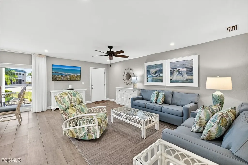 827 E Gulf Drive Sanibel FL 33957