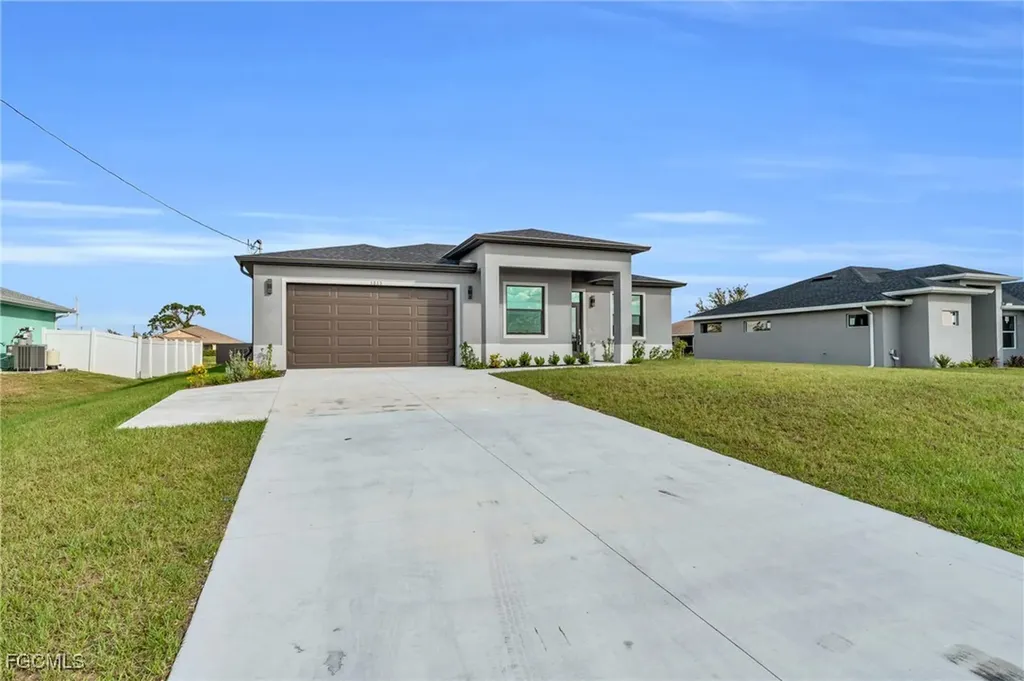 1013 El Dorado Boulevard N Cape Coral FL 33993