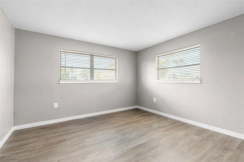 1220 SE 32nd Street Cape Coral FL 33904