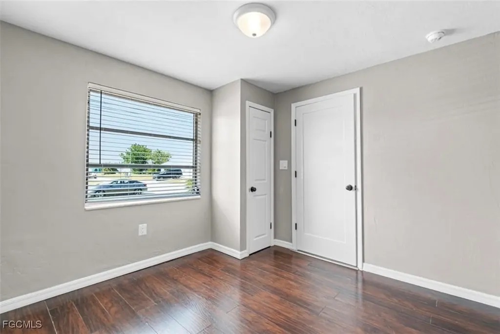 1220 SE 32nd Street Cape Coral FL 33904