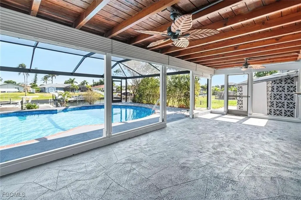 1220 SE 32nd Street Cape Coral FL 33904