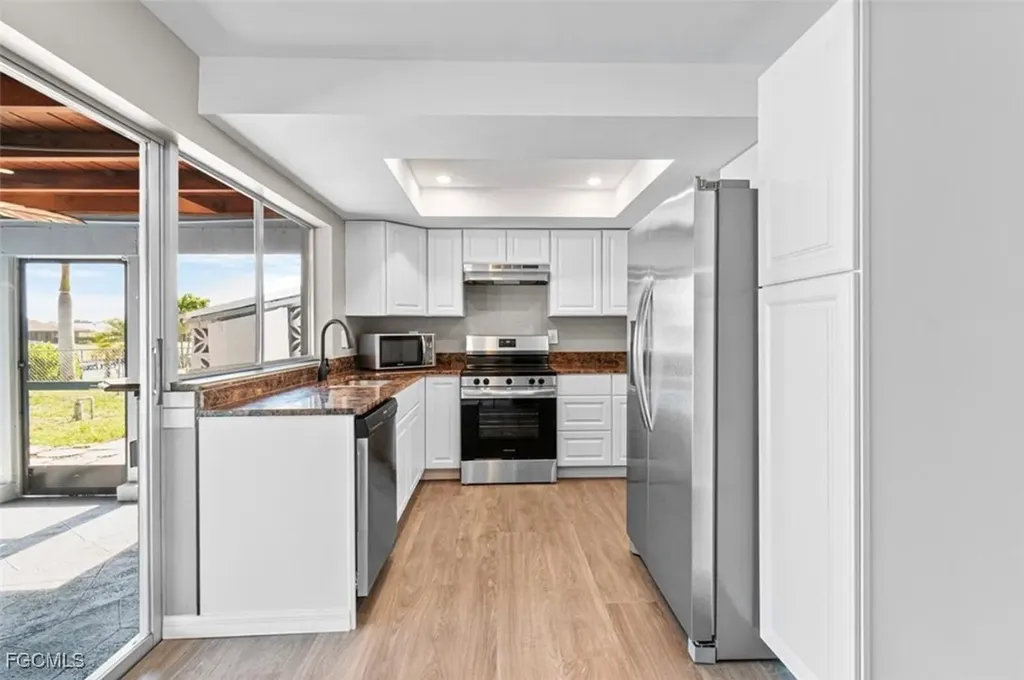 1220 SE 32nd Street Cape Coral FL 33904