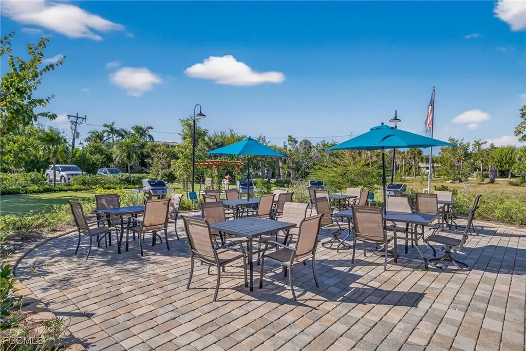 2230 Camino Del Mar Drive Sanibel FL 33957