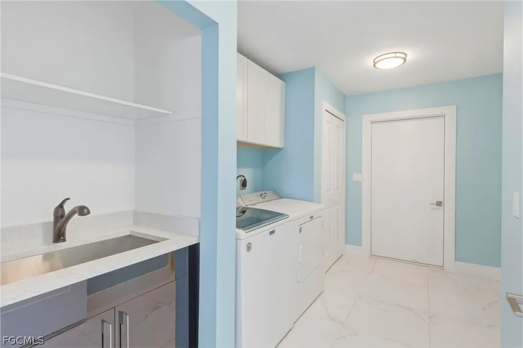 1143 Sand Castle Road Sanibel FL 33957