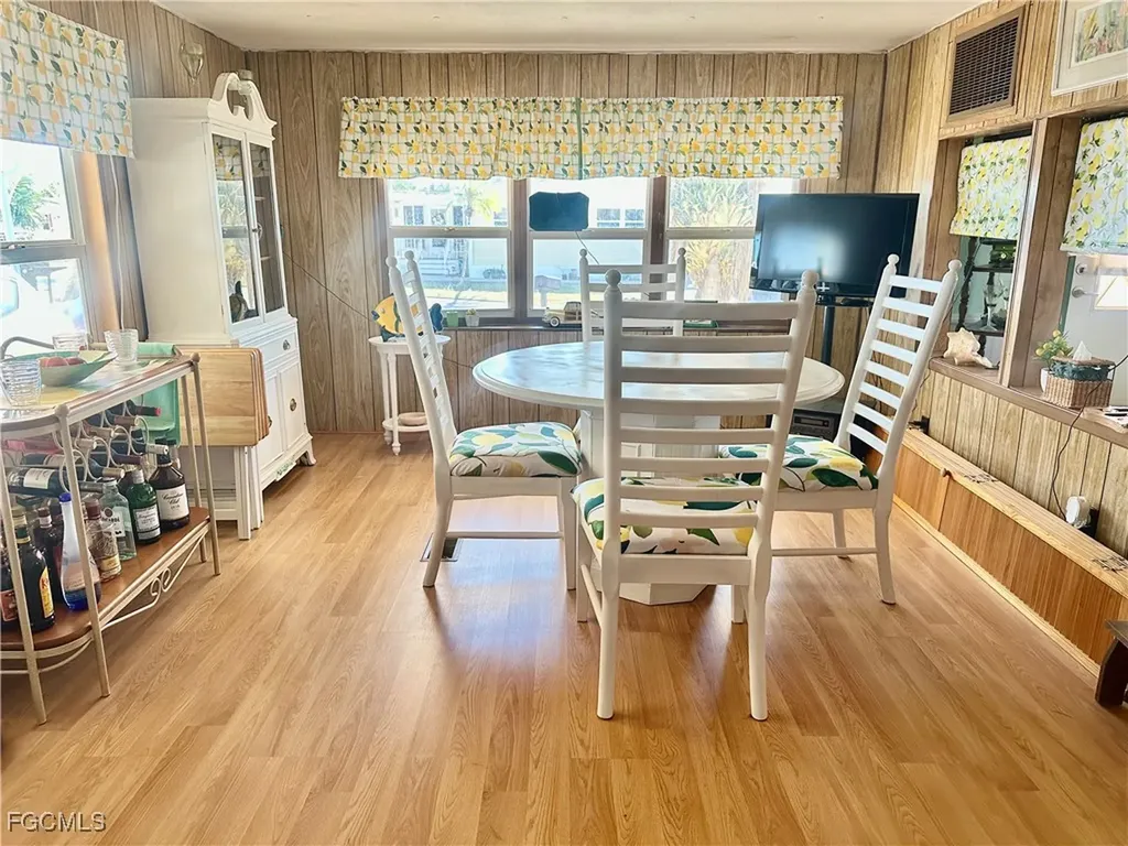 167 Chisholm Trail North Fort Myers FL 33917