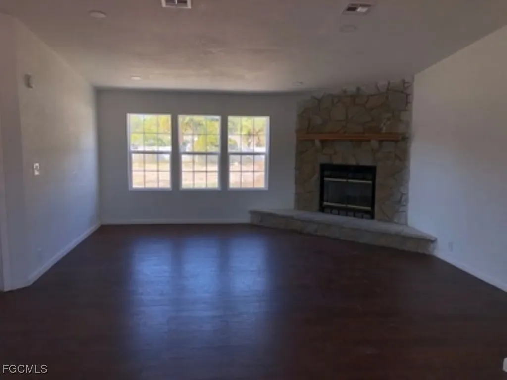 340 S Jinete Street Clewiston FL 33440