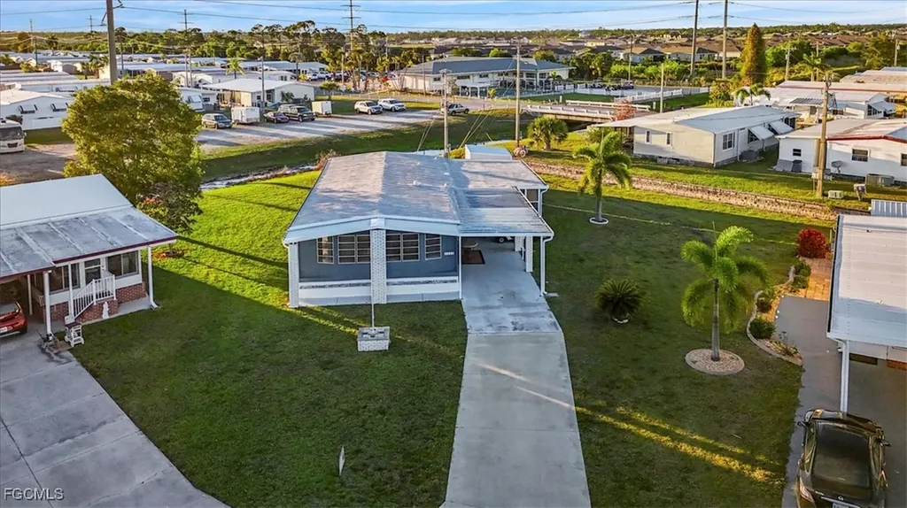 3169 Saturn Circle North Fort Myers FL 33903