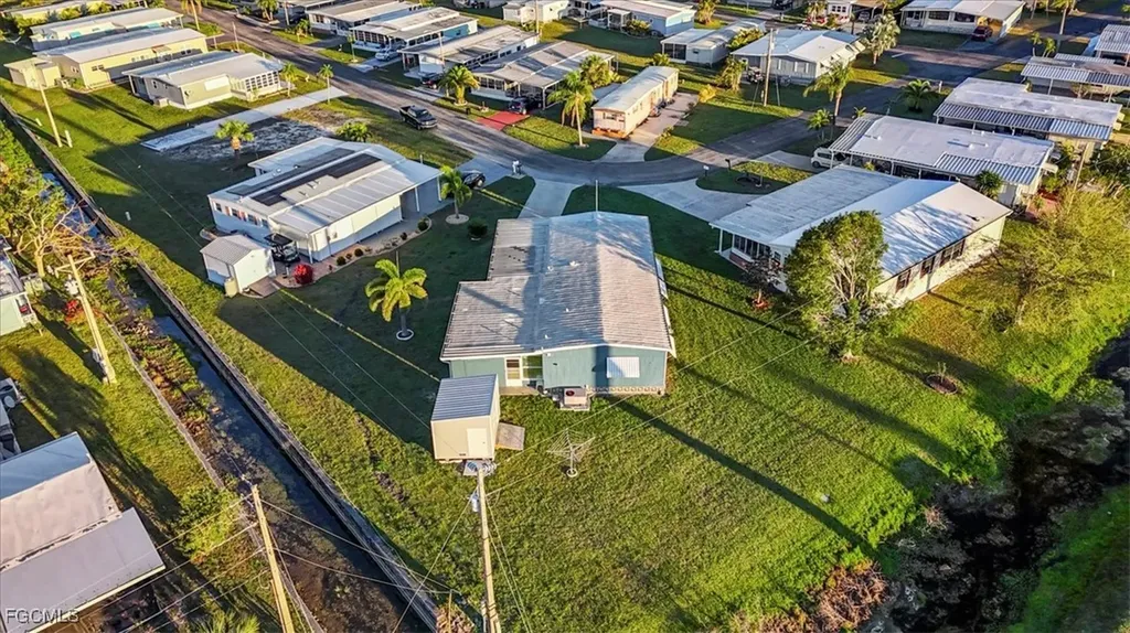 3169 Saturn Circle North Fort Myers FL 33903