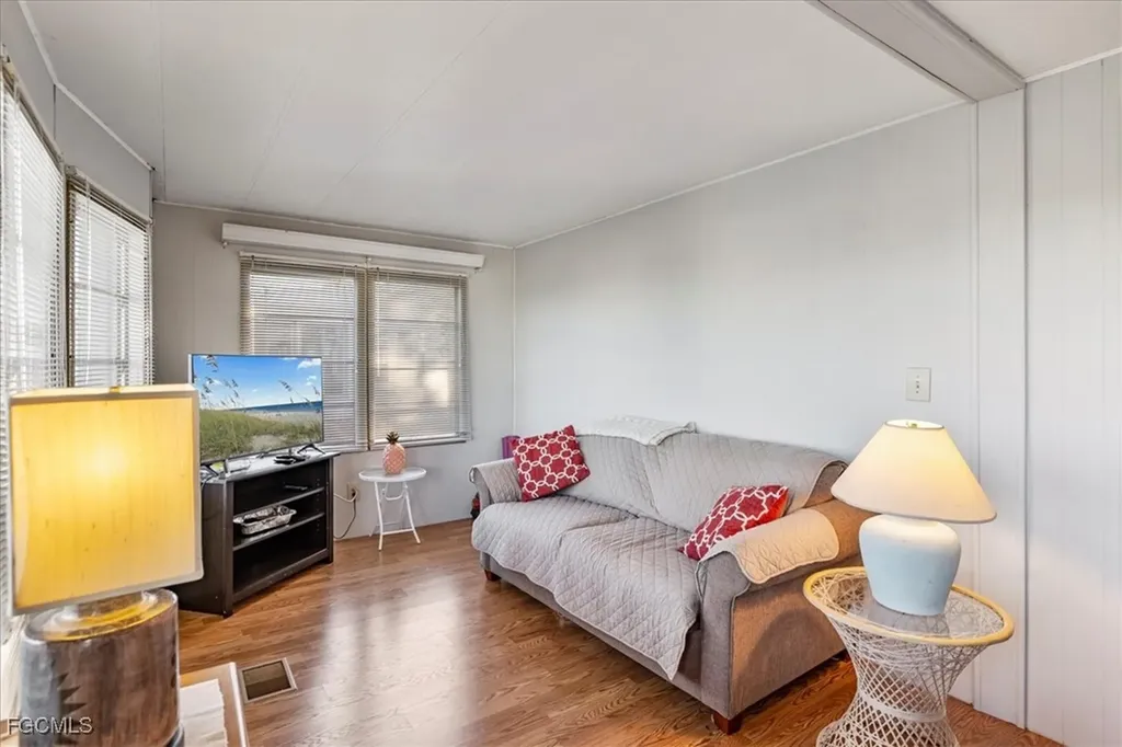 3169 Saturn Circle North Fort Myers FL 33903