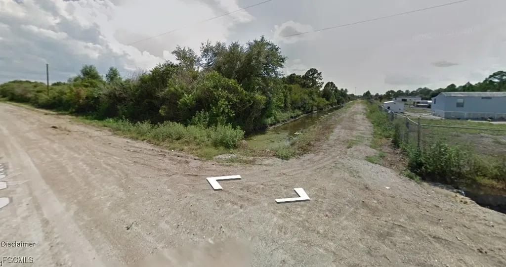 210 S Datil Street Clewiston FL 33440