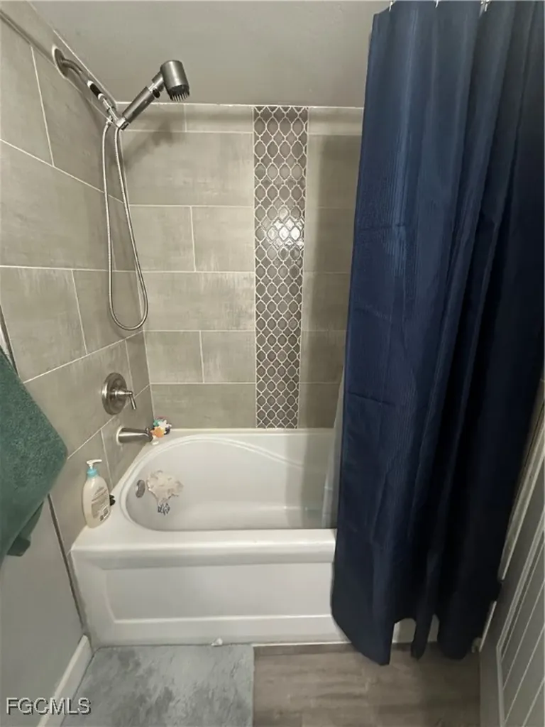 2330 SE 8th Terrace Cape Coral FL 33990