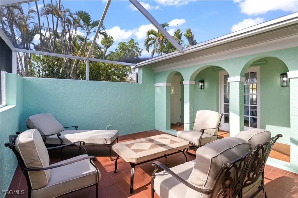 534 Piedmont Road Sanibel FL 33957