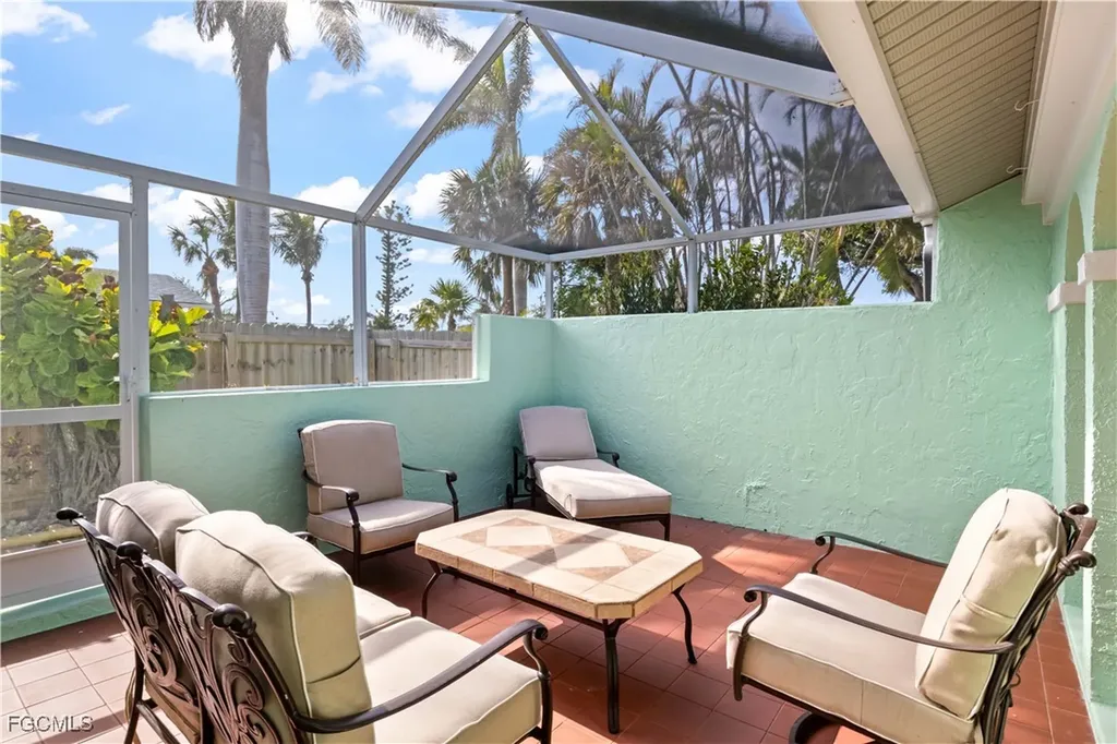 534 Piedmont Road Sanibel FL 33957