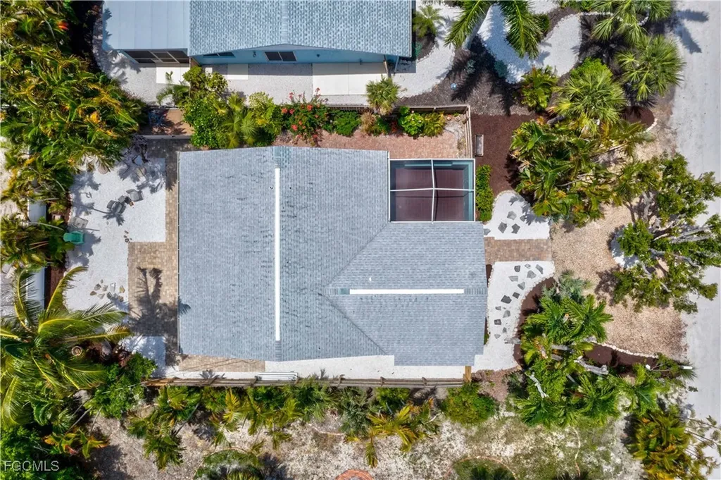 534 Piedmont Road Sanibel FL 33957