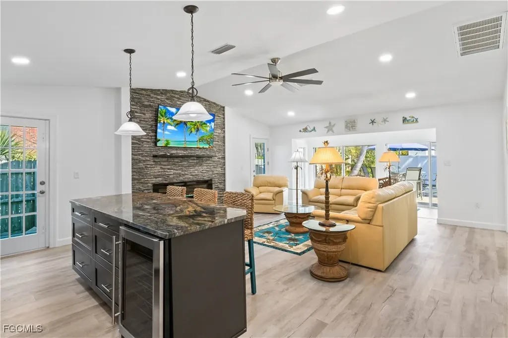 534 Piedmont Road Sanibel FL 33957