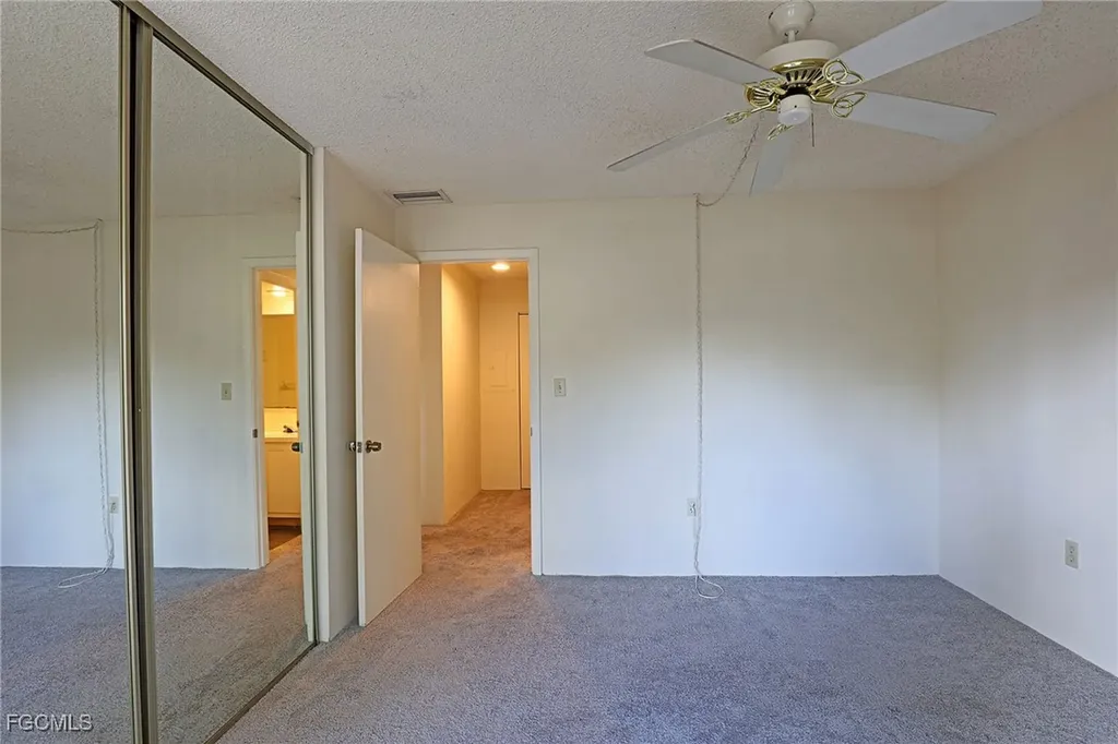 5274 Cedarbend Drive Fort Myers FL 33919