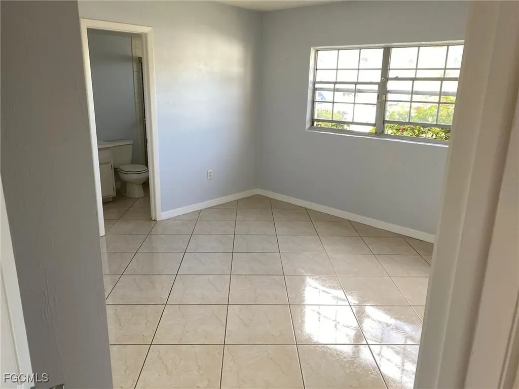 4923 Vincennes Court Cape Coral FL 33904