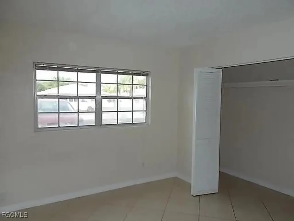 4923 Vincennes Court Cape Coral FL 33904