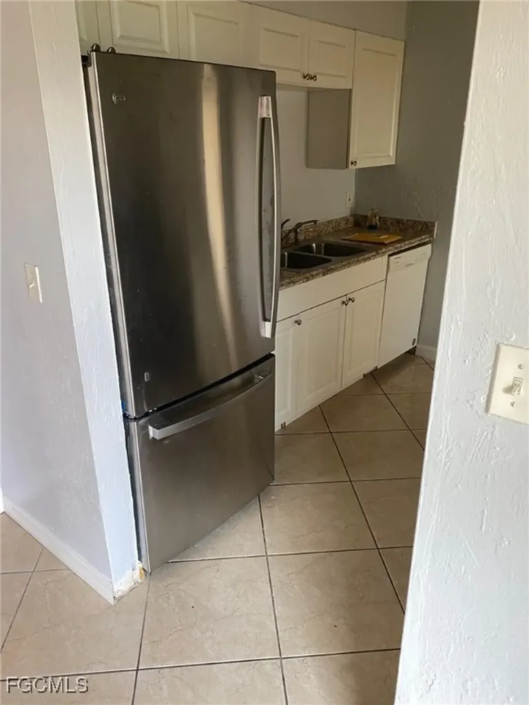 4923 Vincennes Court Cape Coral FL 33904