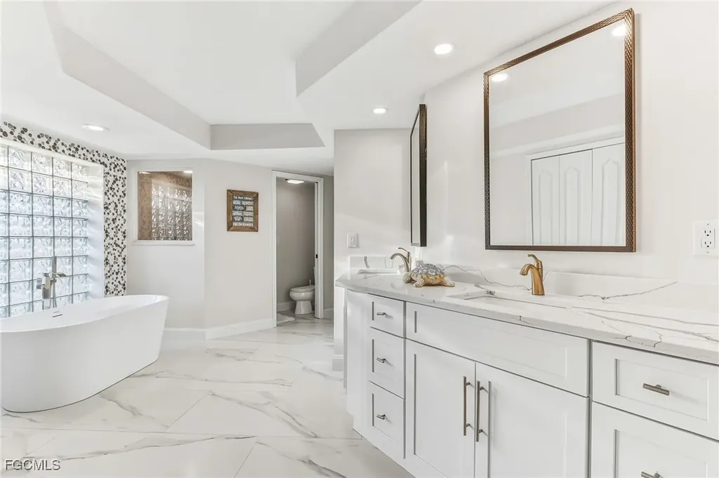 2318 SE 27th Street Cape Coral FL 33904