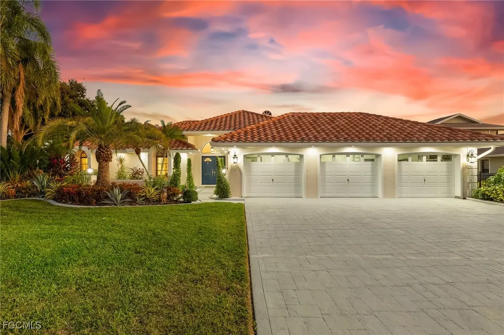 2318 SE 27th Street Cape Coral FL 33904